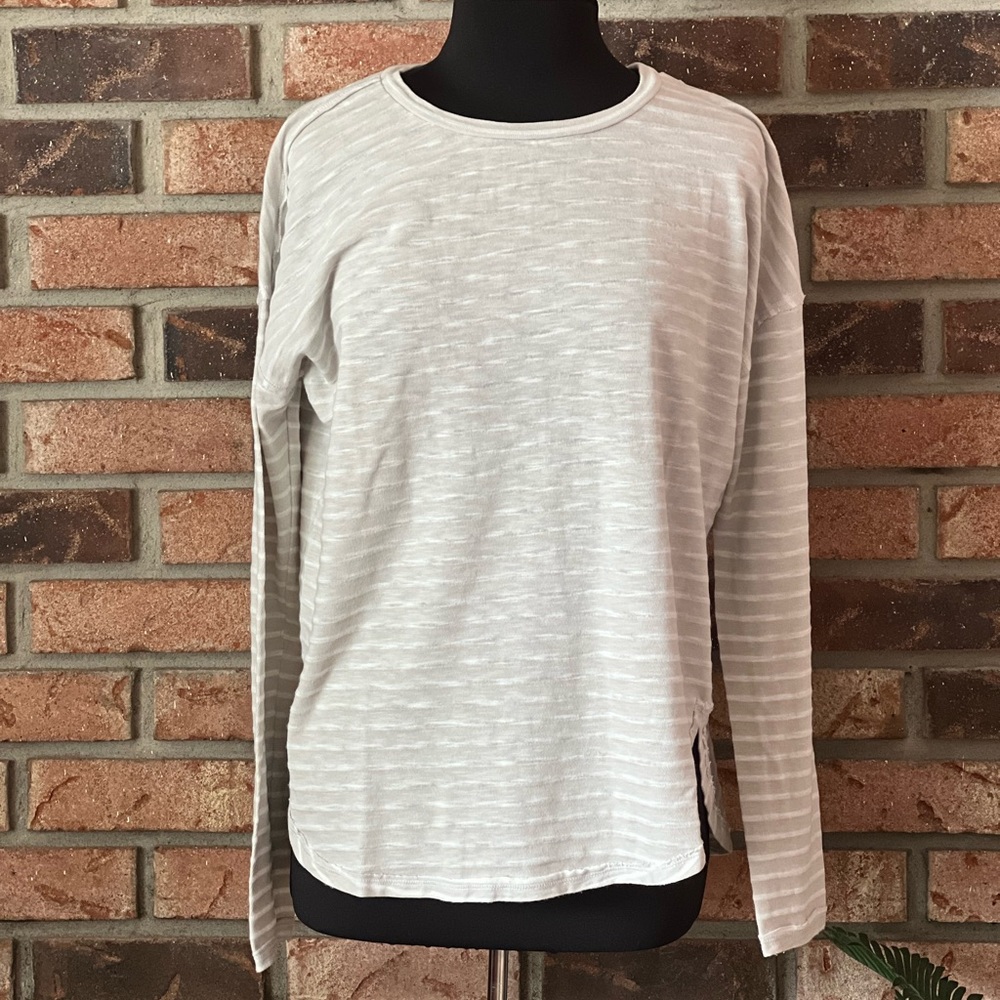 Heather Stripe LS Round Hem Top
